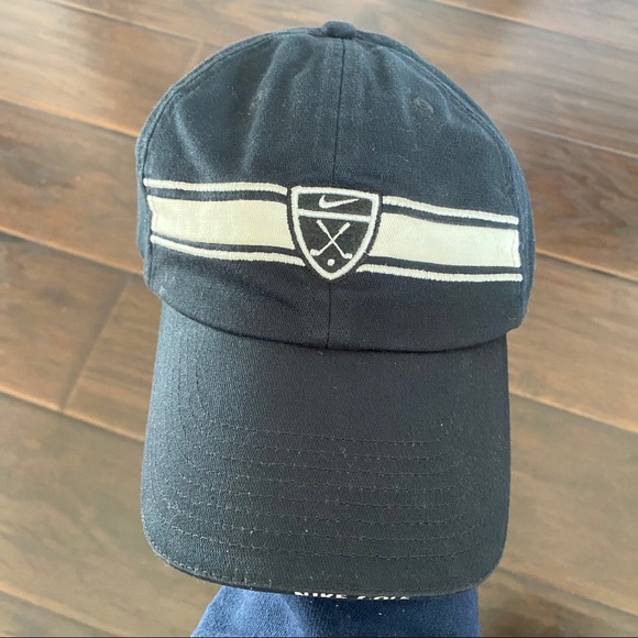 Nike golf hat size S-M hook n loop adjustable - Picture 1 of 3